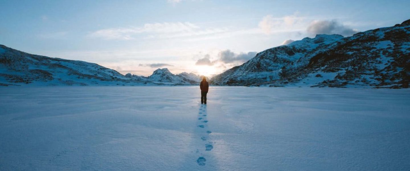 footprint-on-snow